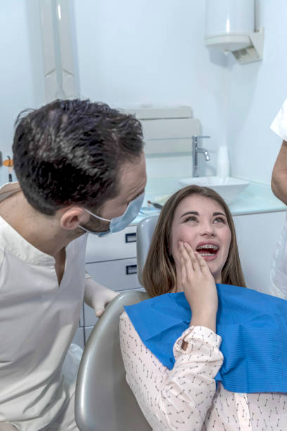 Best Emergency Dental Care for Broken or Chipped Teeth in Jonesville, MI